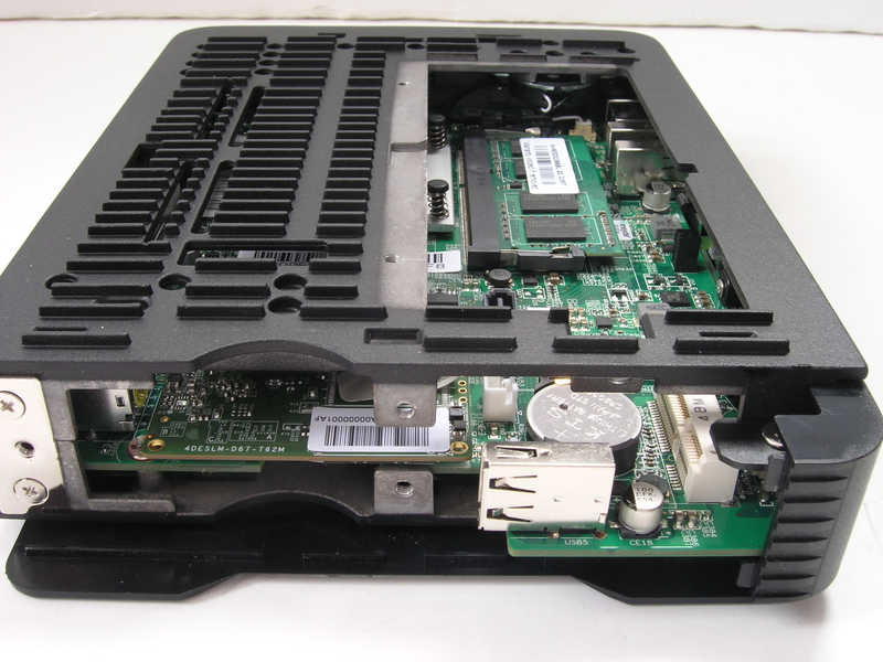 10zig 58xxq pcie side view showing SATA DOM and RAM