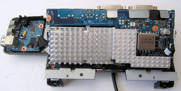 The Cisco vxc-2111 inside