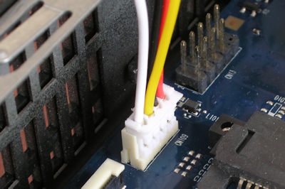 SATA power connector on the Wyse Z90D7